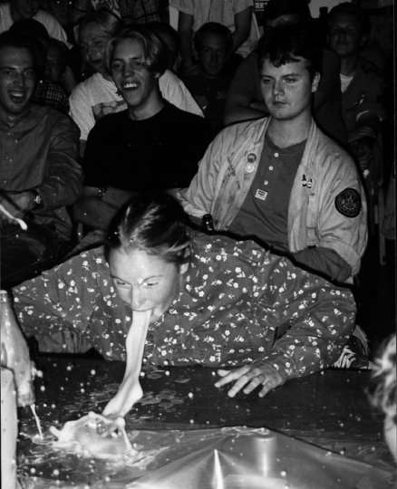 Crazy chick puke on car! vomit