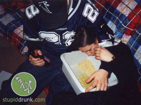 Drunk girl pukes for boyfriend! vomit