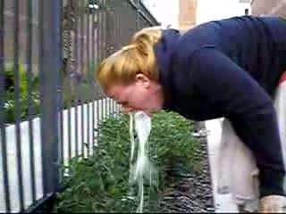 Taylor makes it flow vomit