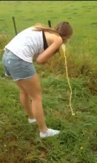 Kahlia boots on the shoulder vomit