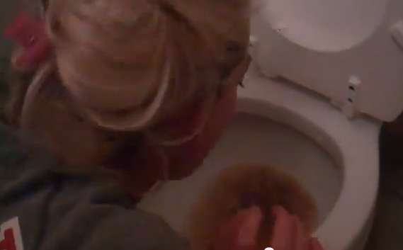 Throwing up digested mexican food vomit