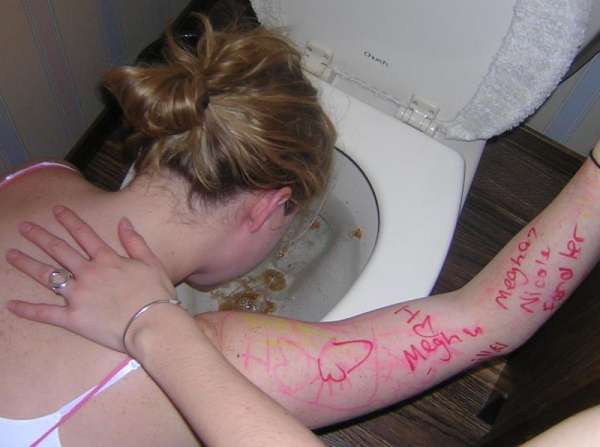 "fake" tatooed girl puking! vomit